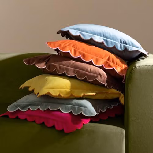 furn Lil Scallop Velvet Decorative Cushion in Green, W/D/H: 45 x 45 x 45 cm – 4