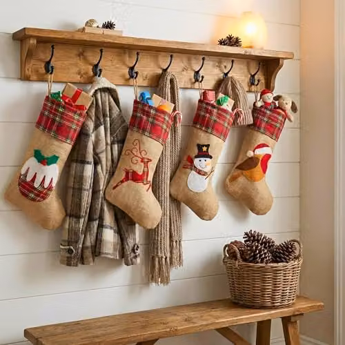 Shatchi Pack of 4 Rustic Burlap Christmas Stockings in Brown and Multicolour, 45 cm Hanging Sack Socks with Animal Designs – 7
