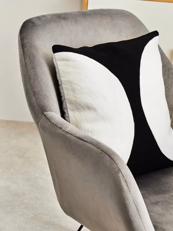 Orsina Grey Velvet Accent Armchair with Armrests and Mixed Wood and Metal Frame – 4