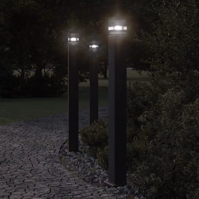 Berkfield Home Black Aluminium Outdoor Floor Lamp with Motion Sensor, Height: 110 cm – 1