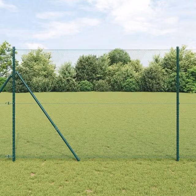 Berkfield Home Green PVC Coated Galvanised Steel Hexagon Fence, H: 160 cm x L: 25 m – 1