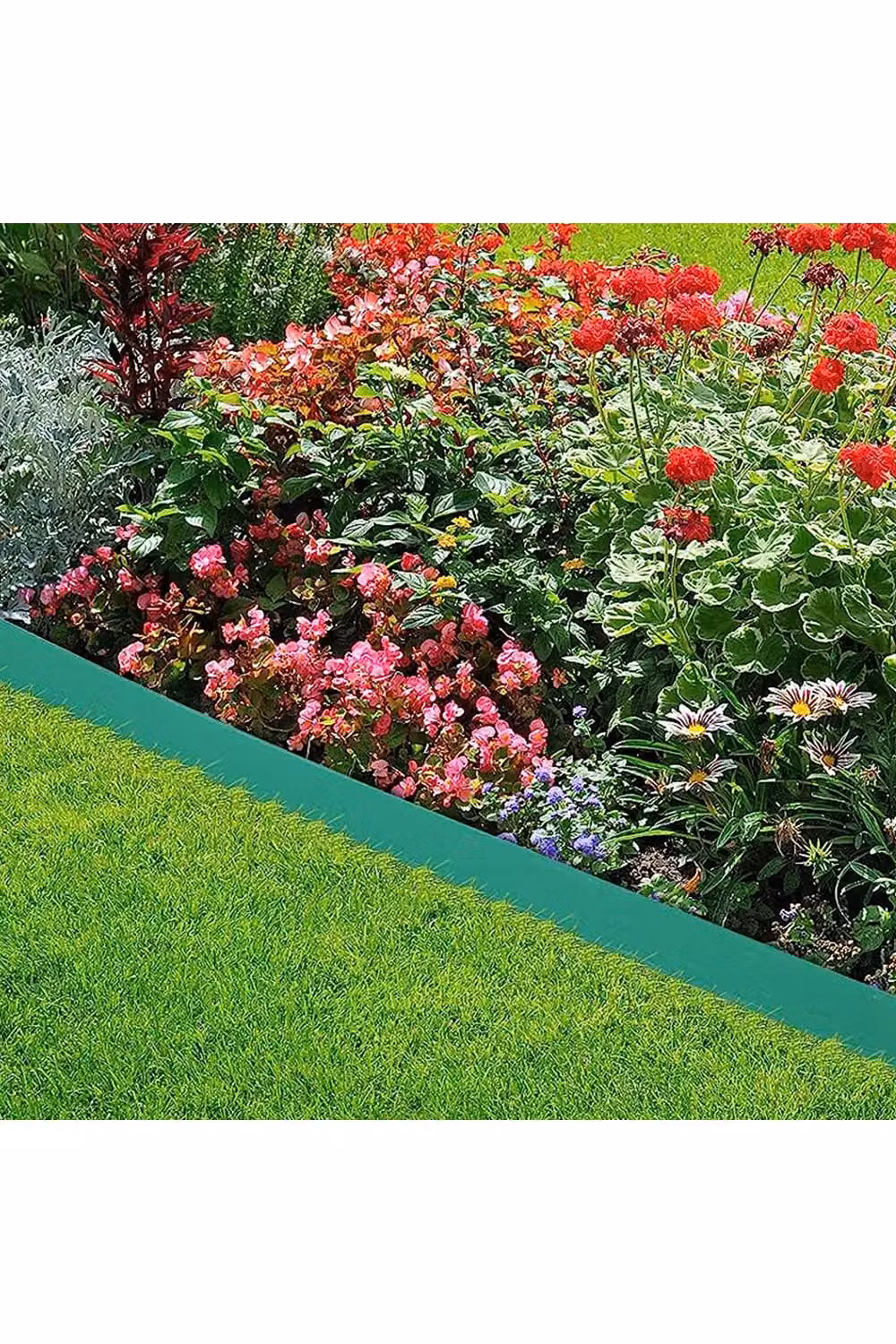 Living and Home No-Dig L-Shaped Garden Edging in Green with 30 Ground Pegs, Large – 2