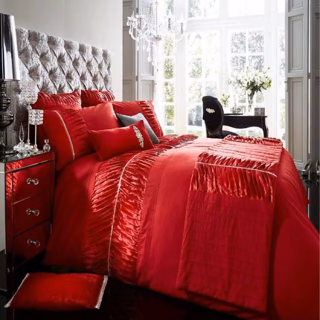 Smart Living Red Polycotton Duvet Cover and Pillowcase Set, W/D/H: 90 x 200 cm