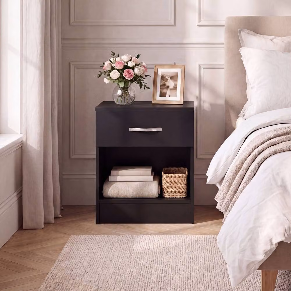Vida Designs Riano Set of 2 Black 1 Drawer Bedside Chests – 8