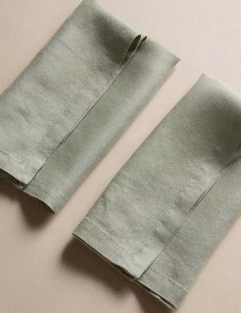 M&S Set of 2 Plain Pure Linen Napkins in Khaki
