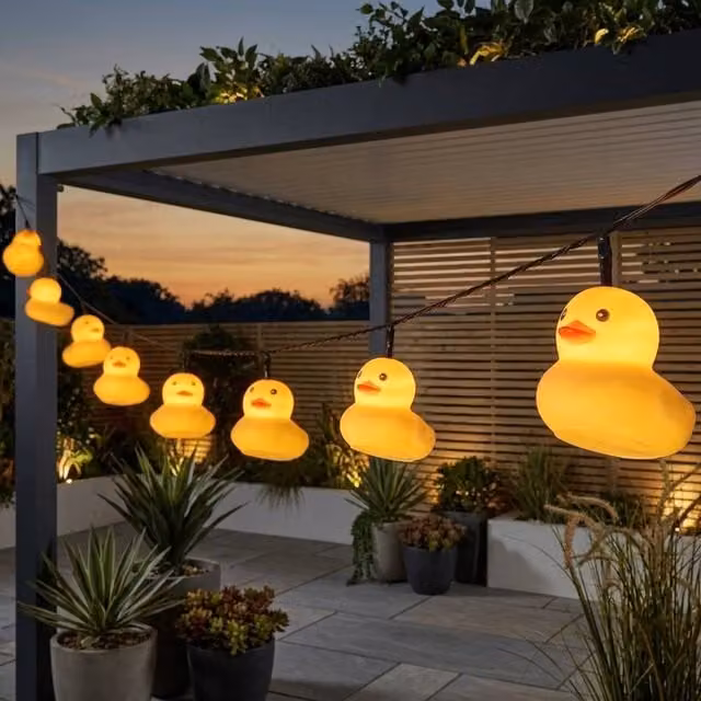 Garden Greatness Playful Rubber Duck Solar String Lights in Yellow and Multicolour with Warm White LED – 1