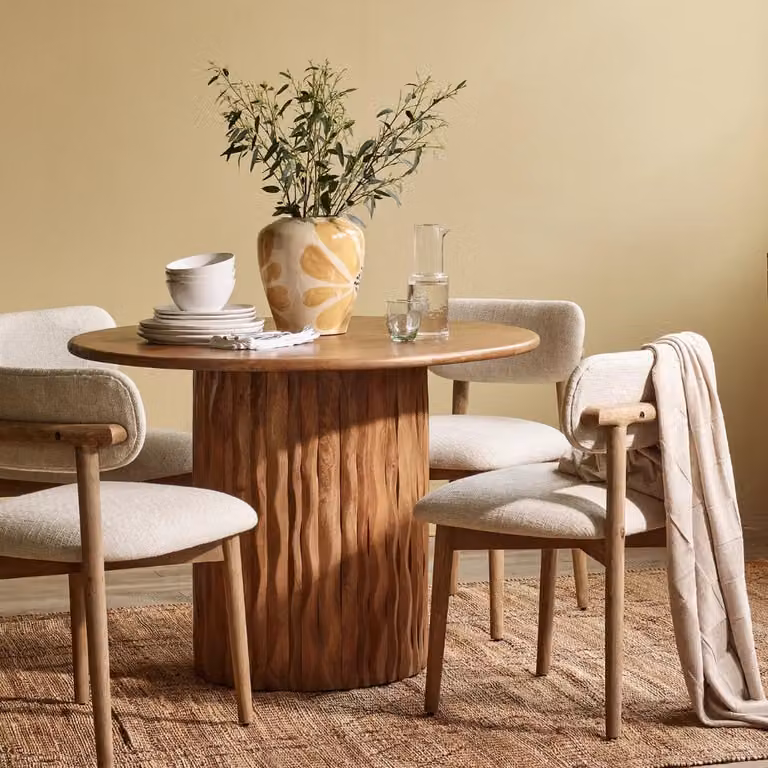 Atkin and Thyme Flora Round Mango Wood Dining Table and 4 Layla Dining Chairs Set in Brown