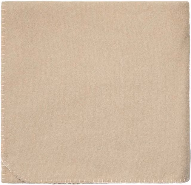 Vinga Bilton Fleece Blanket in Beige