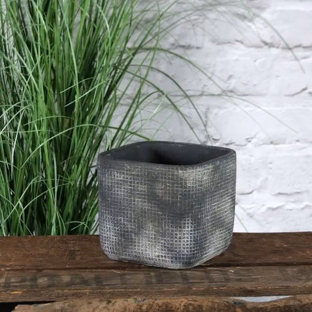 Kingsbury Gifts Geometric Ceramic Plant Pot in Grey, Diameter: 14 cm