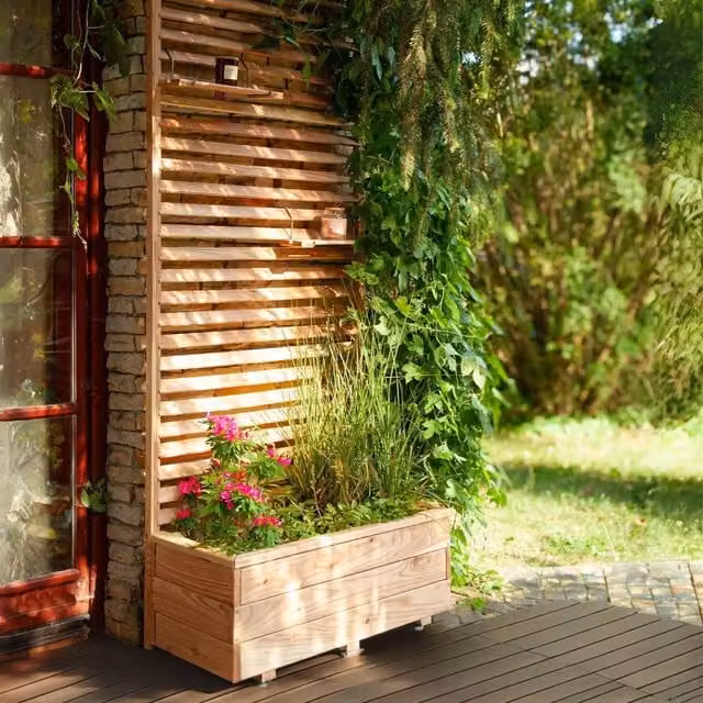 Jagram Garden Buildings Venetian Larch Garden Planter Tub in Brown, W: 43 cm, D: 59 cm, H: 121 cm