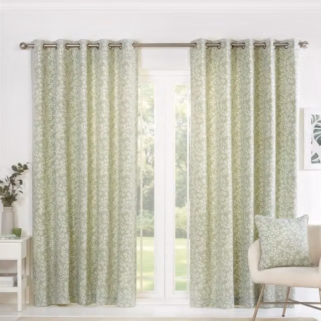 Sundour Sade Floral Eyelet Curtains in Green and White, Width: 117 cm, Drop: 229 cm