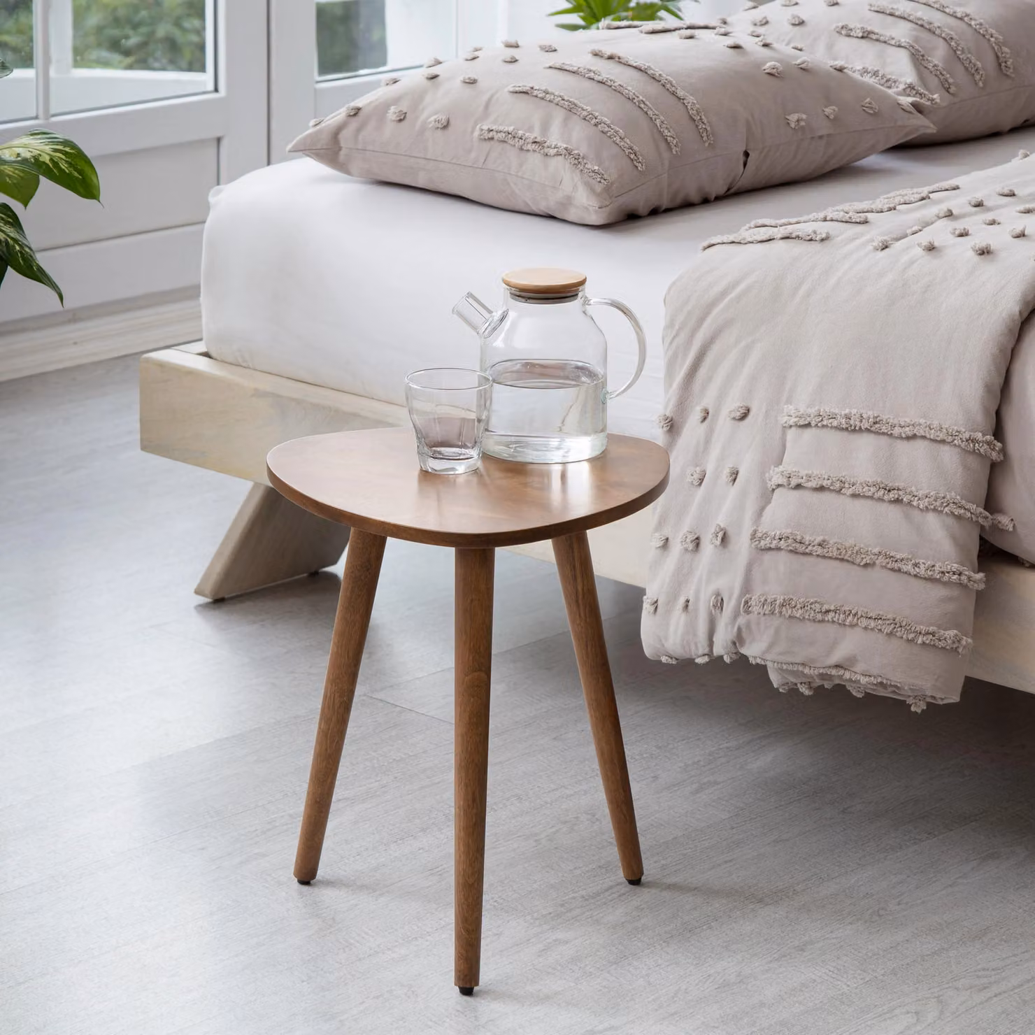 MH London Tora Triangle Solid Mango Wood Side Table in Walnut Brown – 2