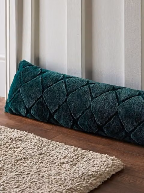 Catherine Lansfield Cosy Diamond Faux Fur Draught Excluder in Bottle Green – 1