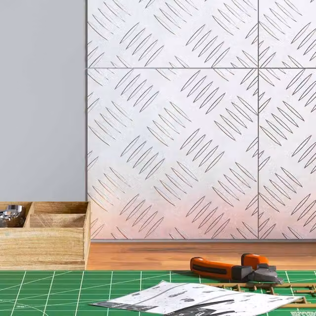 Berkfield Home Anti-Slip Aluminium Checker Plate Sheets, Silver, 4 Pack, W/D: 20 x 20 cm