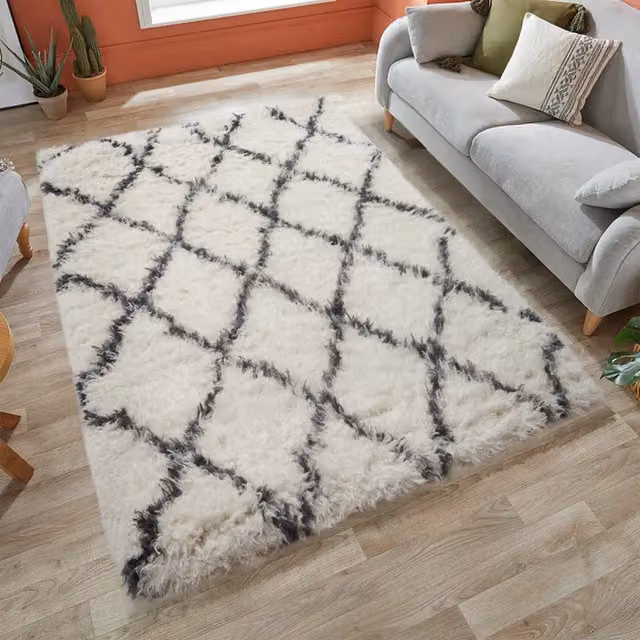Linhas Ivory Grey Rectangular Rug in White and Grey, W: 80 cm, L: 150 cm