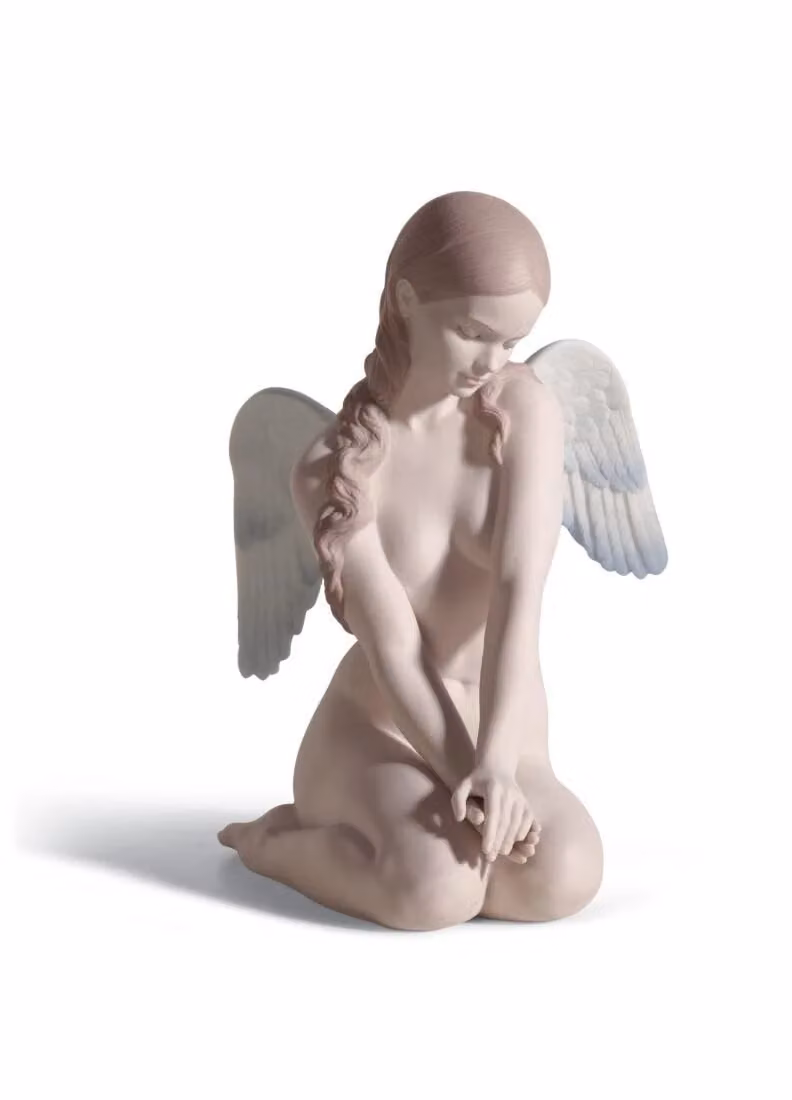 Lladró Beautiful Angel Porcelain Figurine in White and Multicolour