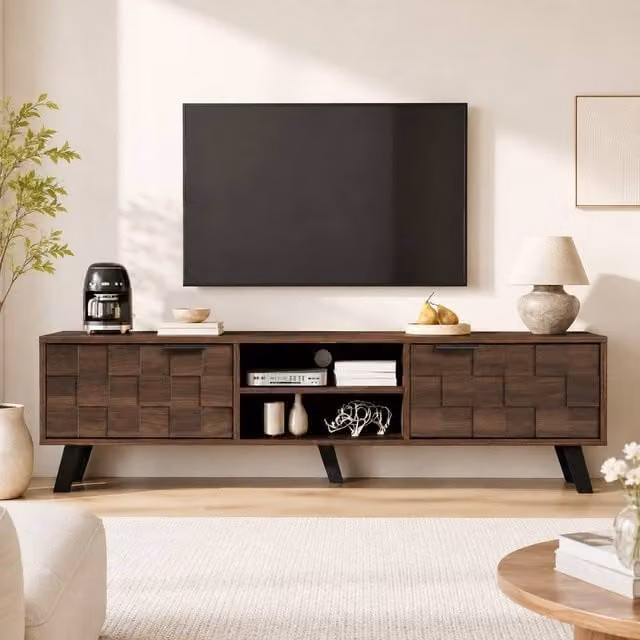 Merax Mid-Century TV Stand with Textured Checkerboard Doors in Natural, W: 160.5 cm, D: 45 cm, H: 45 cm – 1