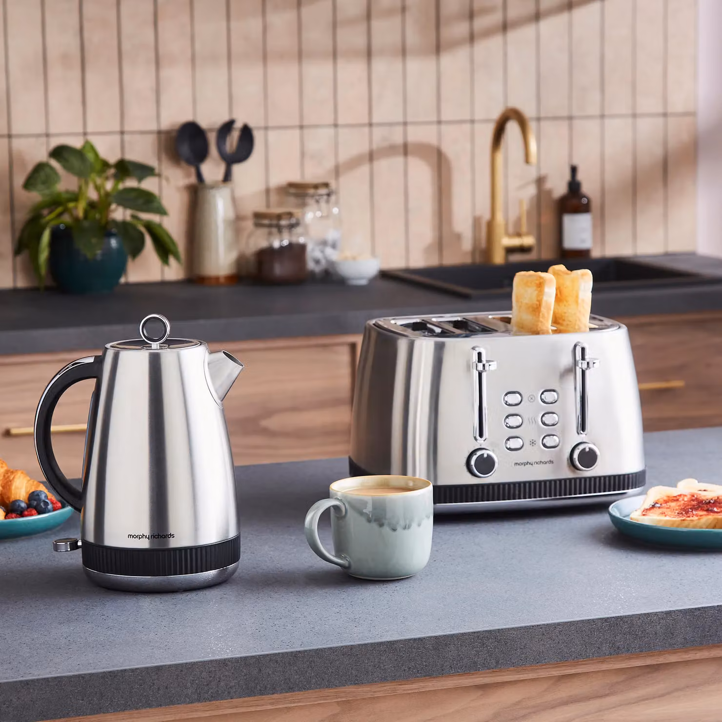 Morphy Richards Mexborough Kettle and Toaster Bundle in Silver Stainless Steel – 2