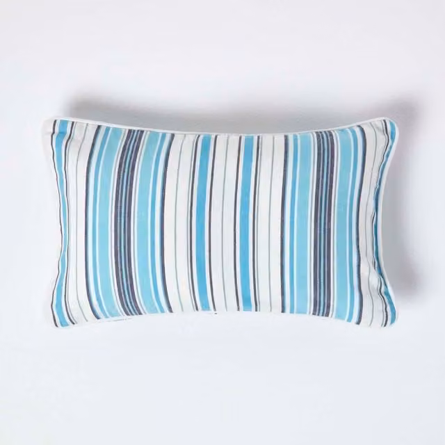Homescapes Blue Striped Cotton Rectangular Cushion Cover, W: 50 cm x H: 50 cm