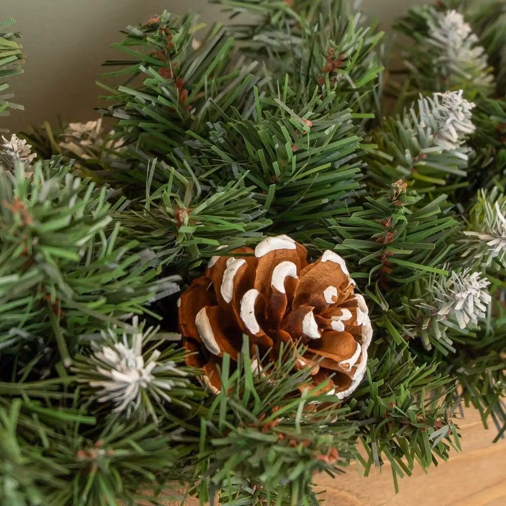 FLAVORA Snow King Fir Christmas Swag Garland in Green, W: 100 cm, D: 15 cm – 3