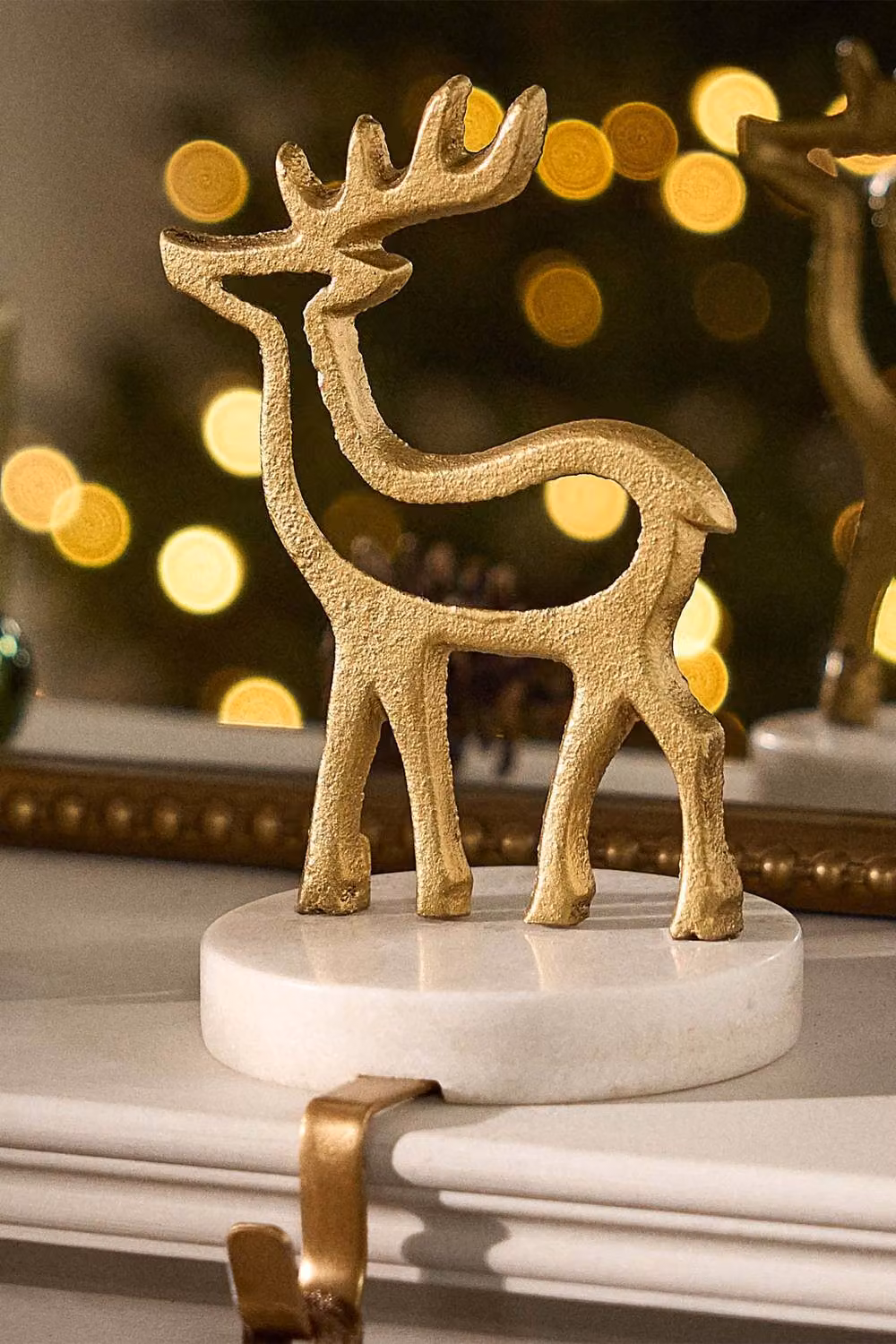Dibor Set of 2 White Marble and Gold Reindeer Christmas Stocking Holders – 2