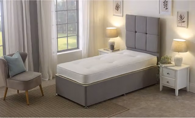 eXtreme Comfort Ltd Small Single Double-Sided Tufted Innerspring Mattress in White, 17 cm Deep, Medium Comfort – 1