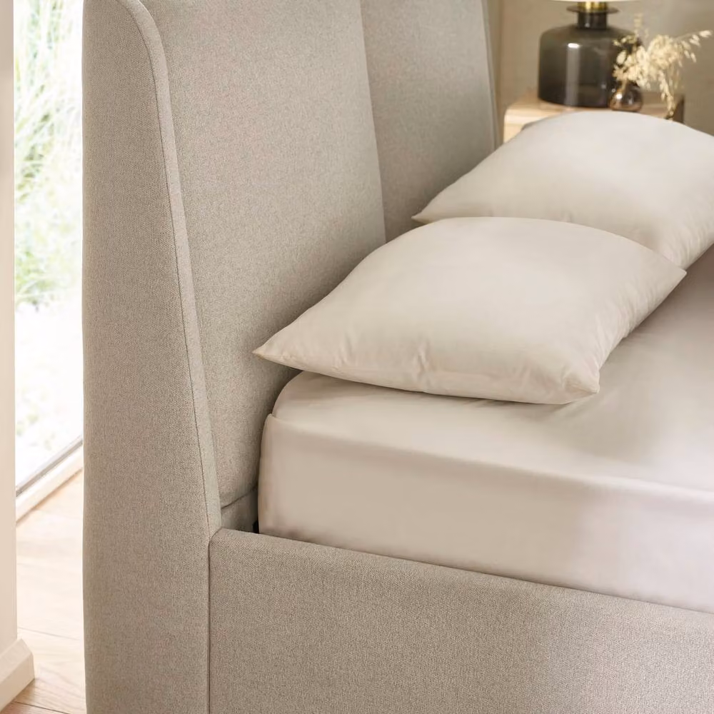 Cheshire Modern Upholstered Ottoman Storage Bed in Beige Fabric, W/D/H: 150 x 200 cm – 3