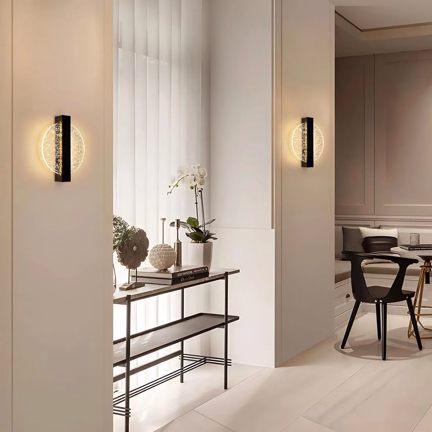 COMELY 12W LED Round Wall Light in Silver or Black with Warm White Glow – 4