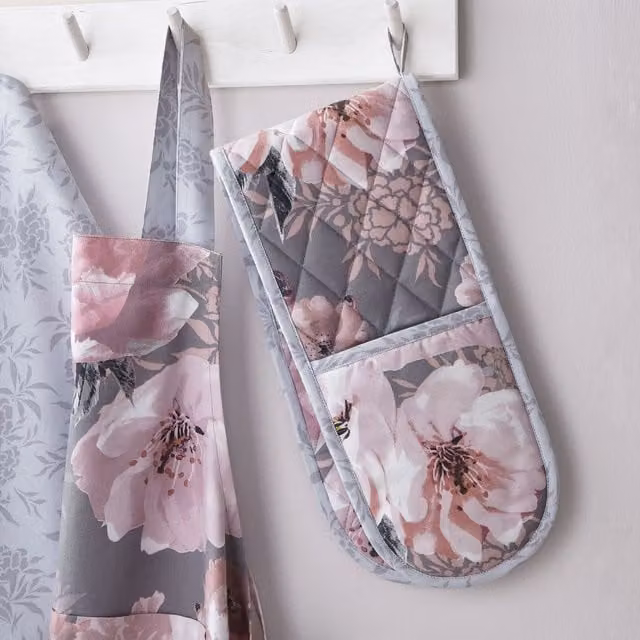 Catherine Lansfield Dramatic Floral Cotton Oven Glove in Grey