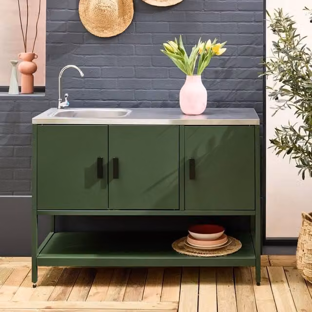 sweeek Modern Outdoor Steel Kitchen with Sink in Green, W/D/H: 120 x 51 x 112.5 cm