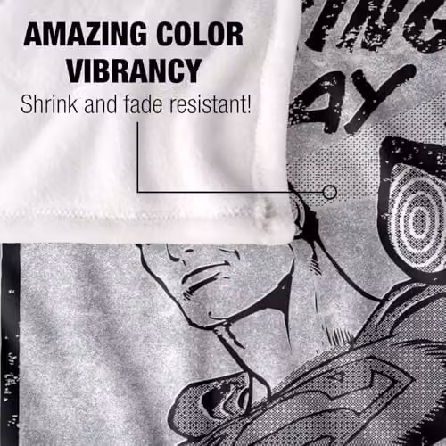 Warner Bros. Superman X-Ray Specs Super Soft Fleece Throw Blanket, Multicolour, W: 152.4 cm x D: 127.0 cm – 3