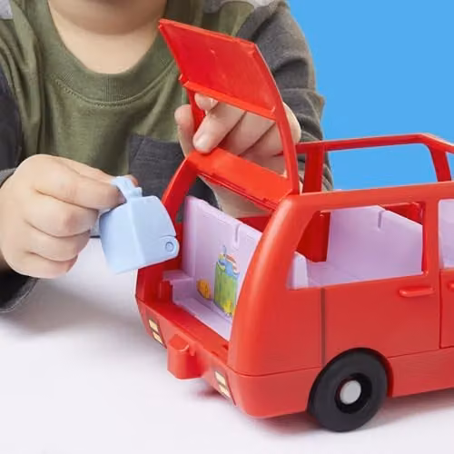 Hasbro Peppa Pig Big Family Car Playset, Red – 5