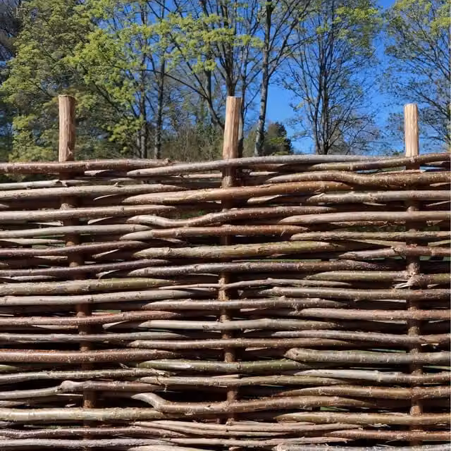 Hazel Hurdle Fence Panel Premium Woven Wood in Brown, W/H: 182.88 x 182.88 cm