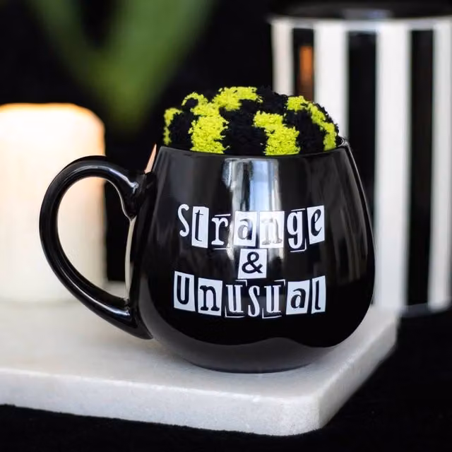 Uniqueful Strange and Unusual Mug and Socks Set in Multicolour and Black, 550ml