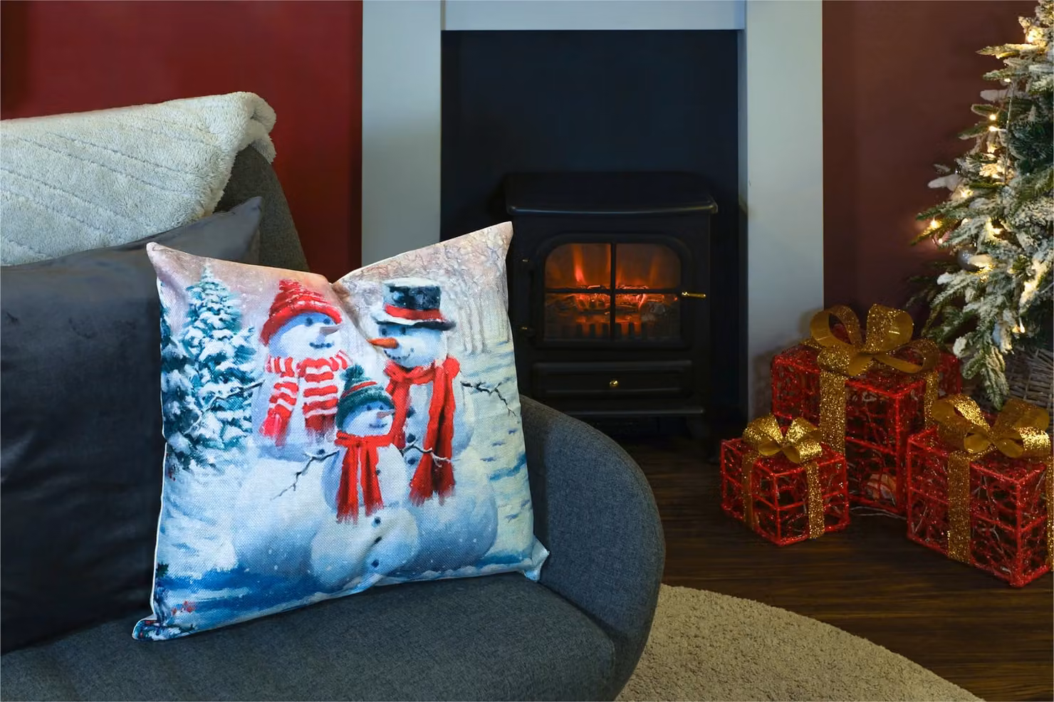 Netagon Snowman Family Christmas Themed Square Cushion in White and Multicolour, W/D/H: 45 x 45 x 45 mm – 3