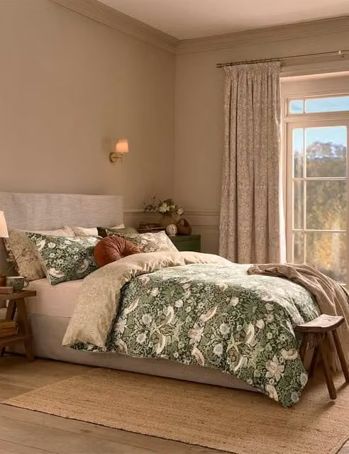 William Morris At Home Strawberry Thief Floral Cotton Bedding Set, Green Mix, W: 140 cm, L: 200 cm