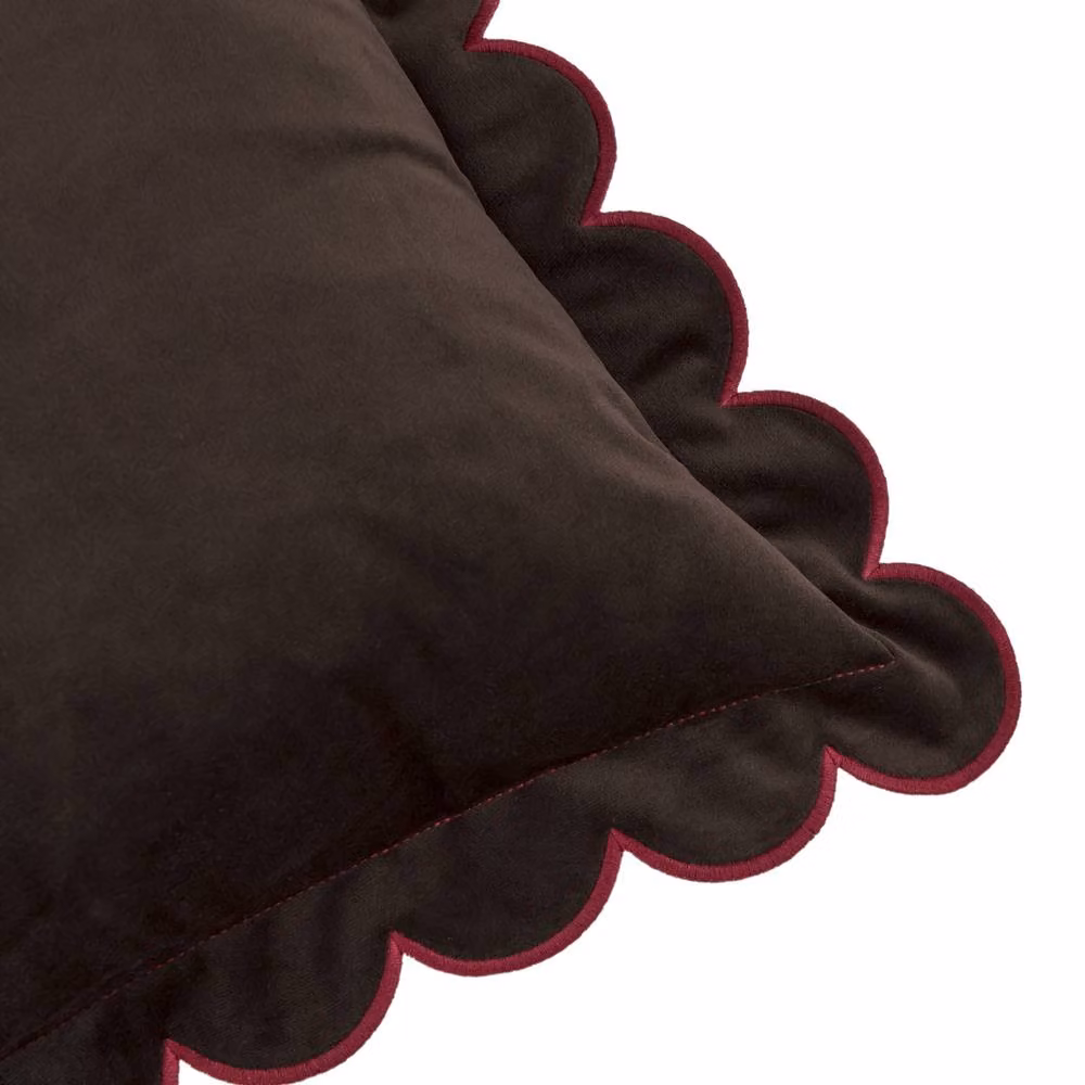 Furn Lil Scallop Velvet Cushion in Brown, W/D/H: 45 x 45 x 45 cm – 2