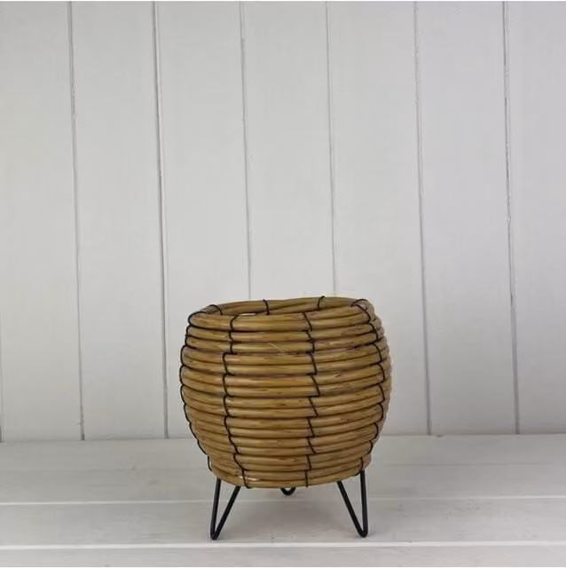 KDMD Brown Rustic Bulbous Rattan Tabletop Pot with Legs