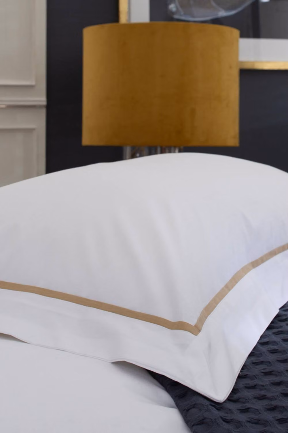 The Lyndon Company Hampstead 200 Thread Count 100% Cotton Duvet Cover and Pillowcase Set in Beige, W/D/H: 140 x 200 cm – 3