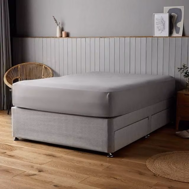 Silentnight Supersoft Fitted Sheet in Grey, W/D/H: 140 x 200 cm – 1