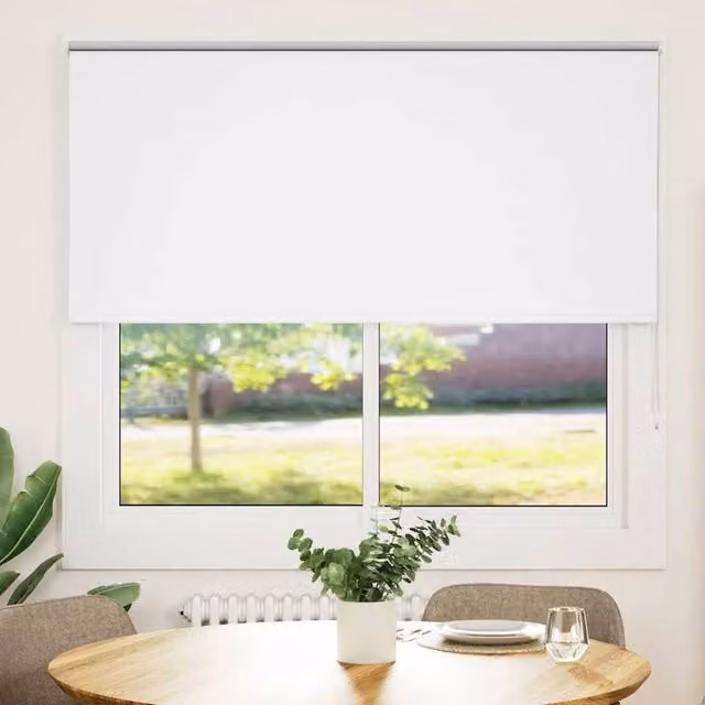 Berkfield Home White Blackout Roller Blind, Thermal Insulating Polyester Fabric, W: 160 cm, H: 150 cm