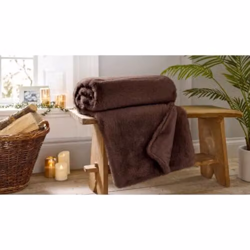 The Lyndon Company Ashford Supersoft Faux Fur Luxury Throw in Brown, W: 130 cm, L: 180 cm – 3