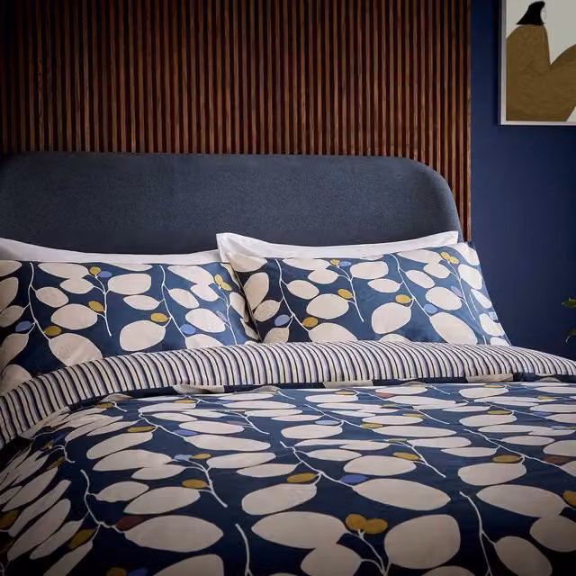 Helena Springfield Loft Living Althea Single Duvet Cover and Pillowcase Set, Navy Blue and White Floral Cotton, 90 x 200 cm