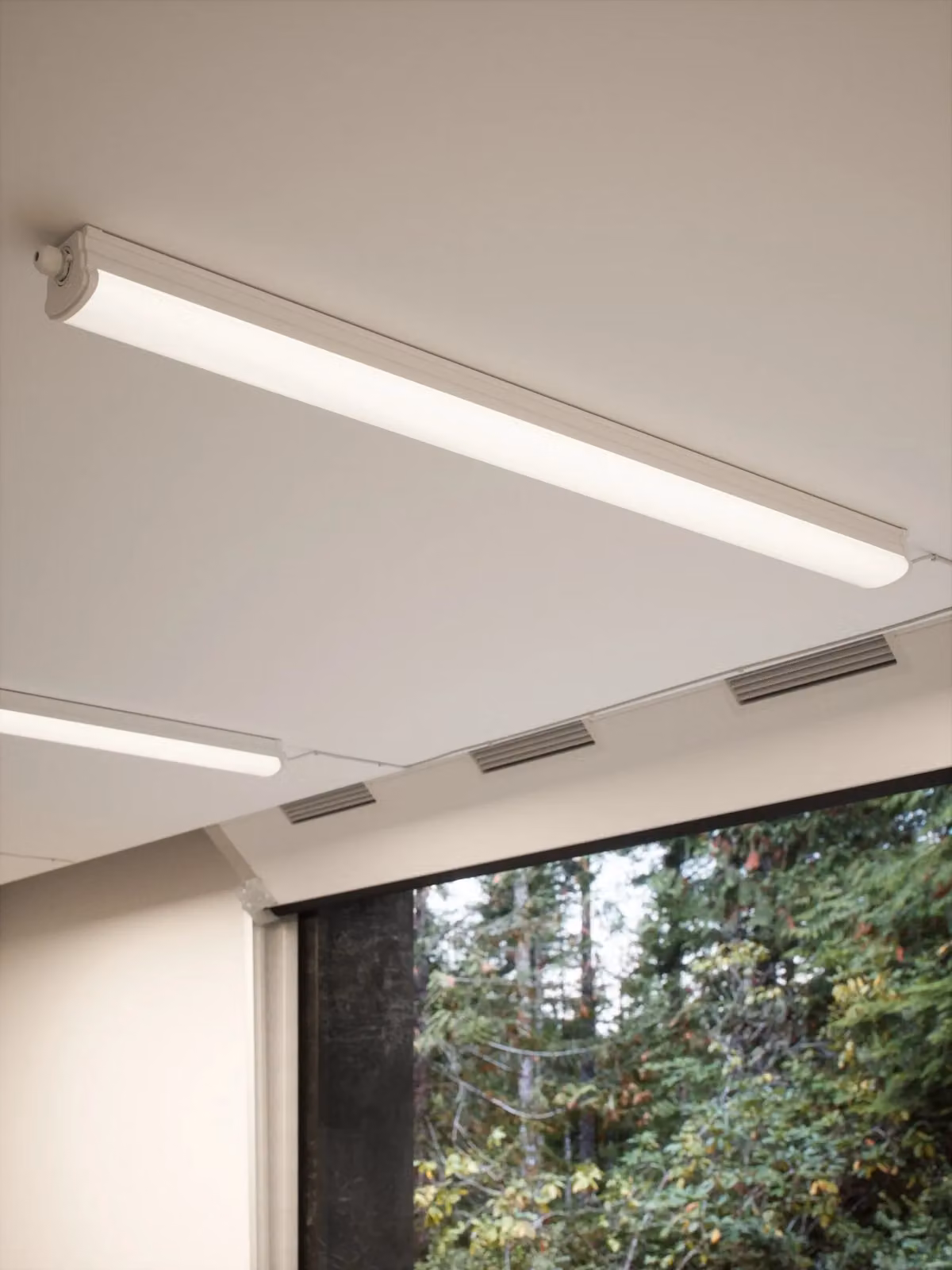 Nordlux Oakland LED Batten Light, White Plastic, IP65, 4000K Cool White – 3