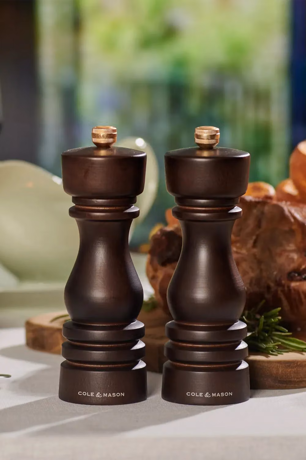 Cole & Mason London Beech Wood Manual Pepper Mill, Black, Height: 18 cm – 4