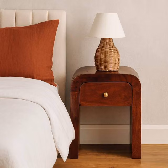 Wyld Haus Chioggia Mango Wood Bedside Table in Brown, W/D/H: 40 x 30 x 30 cm