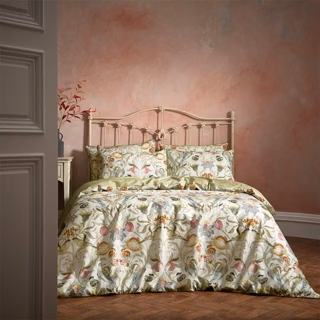 Edinburgh Weavers Reversible Floral Animal Cotton Percale Duvet Cover Set in Silver and Multicolour, W: 140 cm, L: 200 cm
