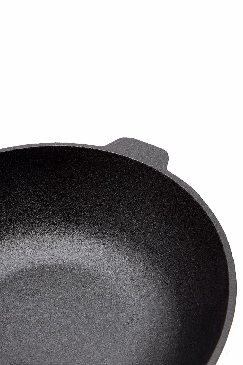 Garden Sanctuary Round Cast Iron Saucepan with Glass Lid and Wood Handle in Black – 3