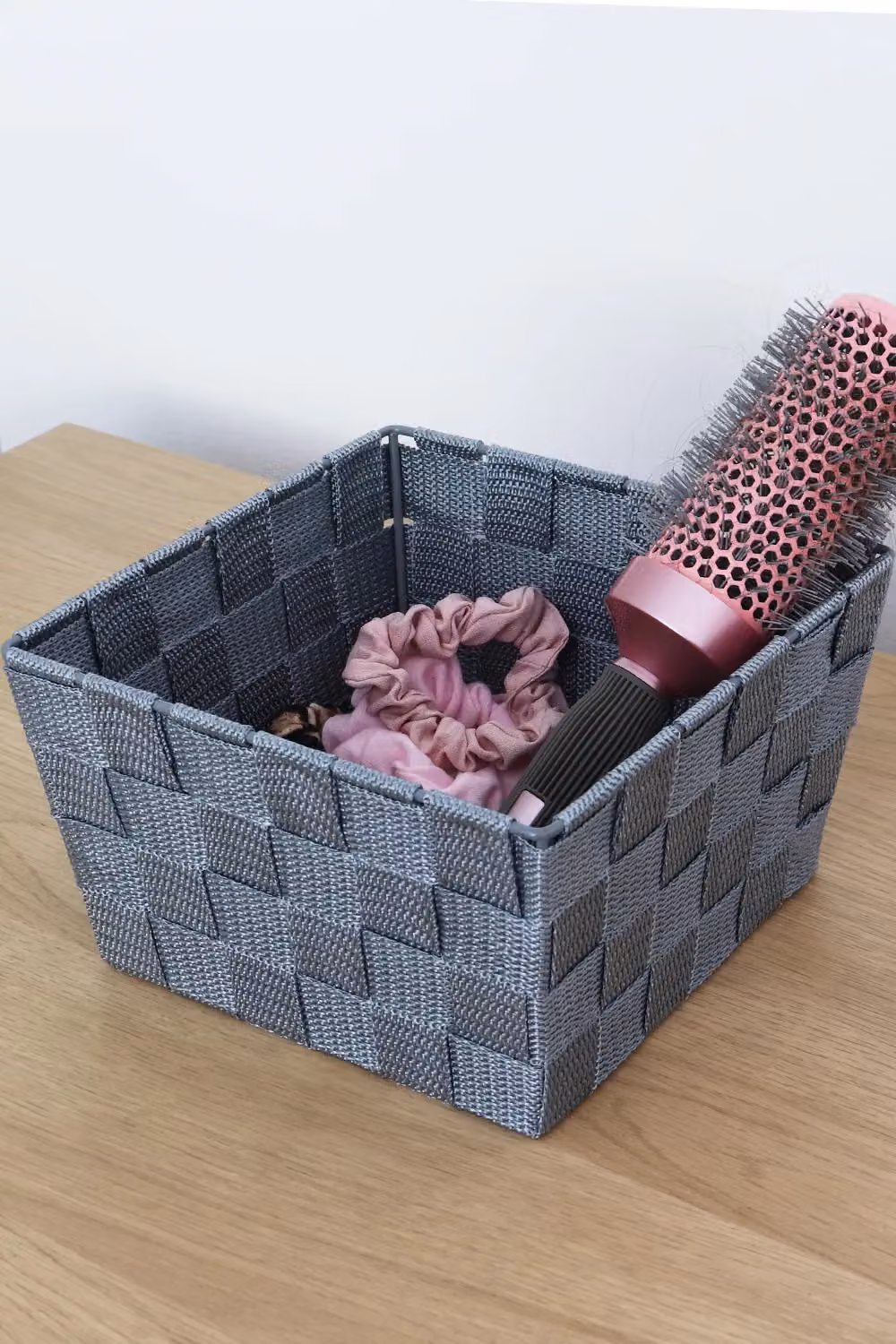 JVL Vichy Square Open Weave Nylon Storage Basket in Grey – 2
