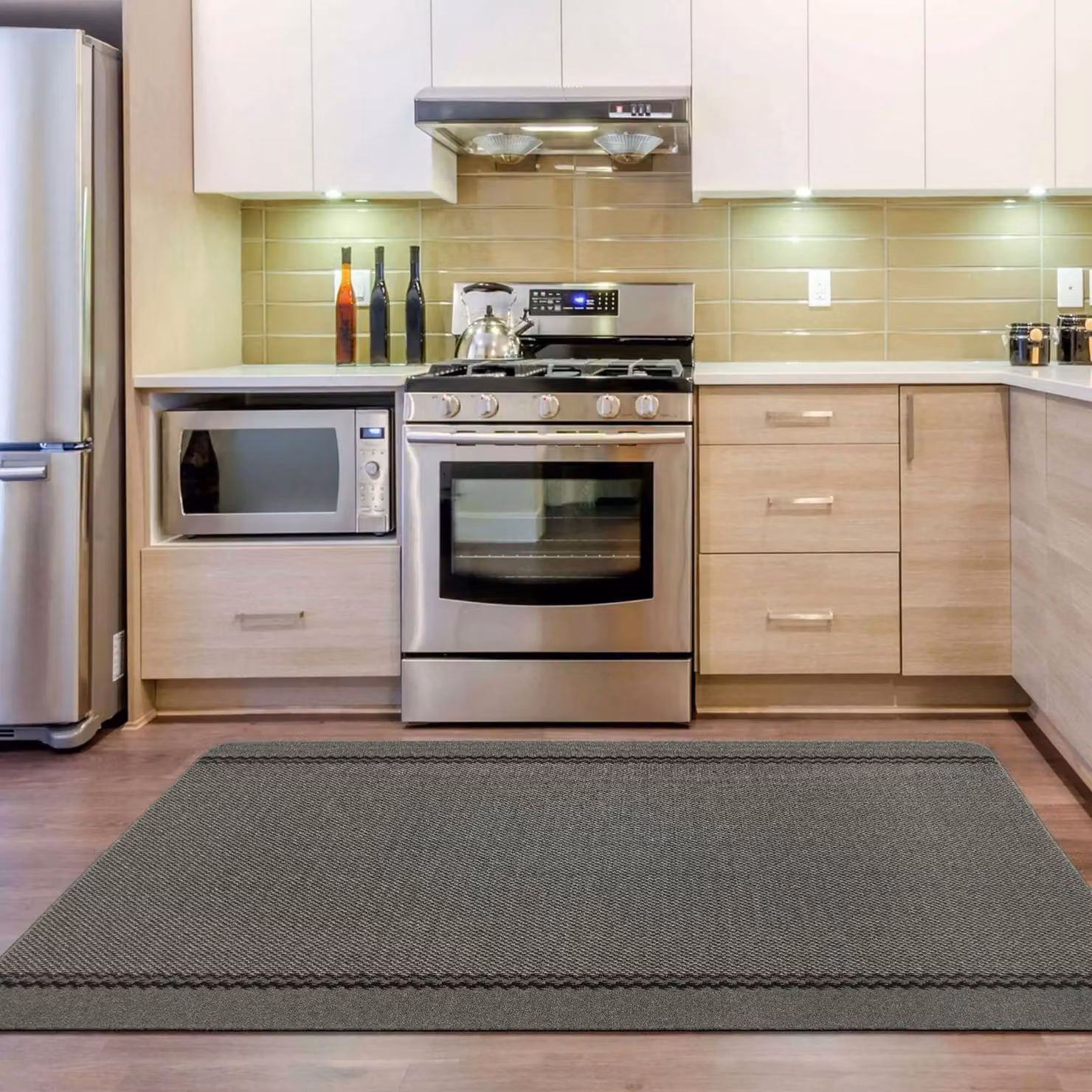THE RUGS Washable Non-Slip Designer Mat in Grey with Border Design, W: 100 cm, D: 67 cm – 7